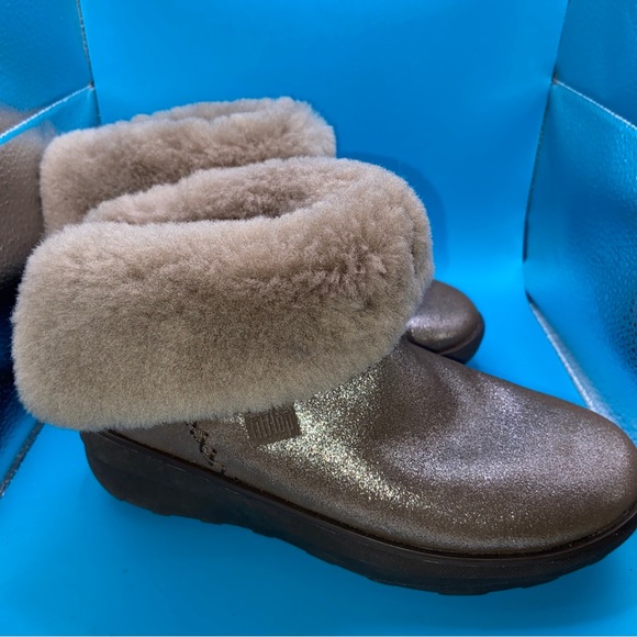 FitFlop MUKLUK SHORTY III Ladies Comfortable  Brown Shimmer Ankle Boots, Sz. 5US - Picture 3 of 9